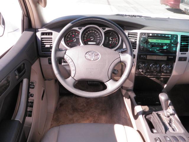 Toyota 4Runner 2004 photo 5