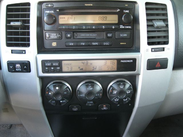 Toyota 4Runner 2004 photo 13