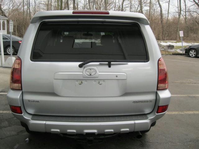 Toyota 4Runner 2004 photo 5
