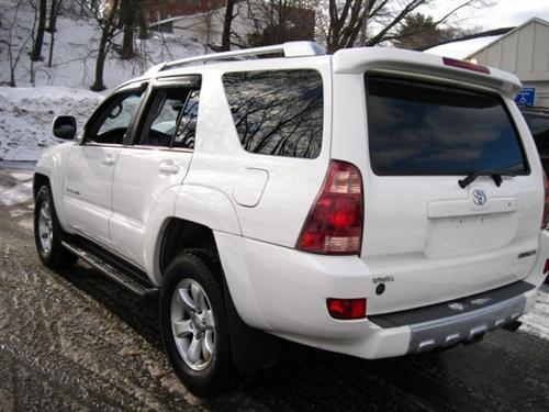 Toyota 4Runner 2004 photo 2