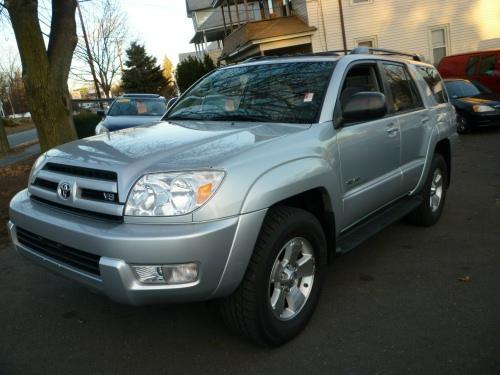 Toyota 4Runner 2004 photo 2