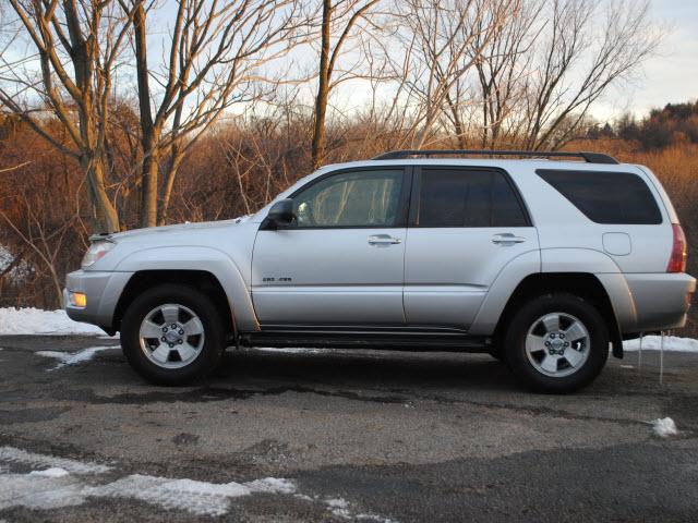 Toyota 4Runner 2004 photo 1