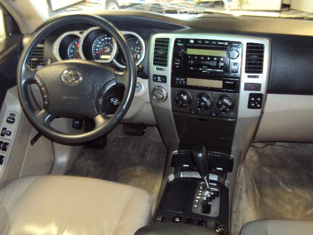 Toyota 4Runner 2004 photo 3