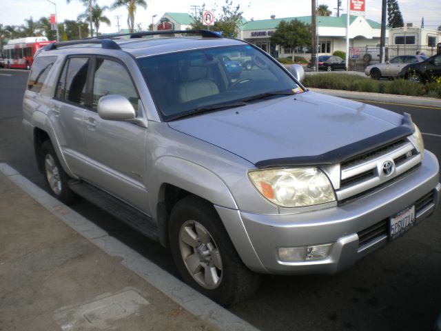Toyota 4Runner 2005 photo 2