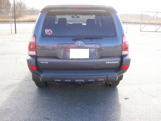 Toyota 4Runner 2005 photo 2