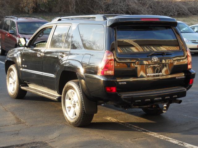 Toyota 4Runner 2005 photo 2