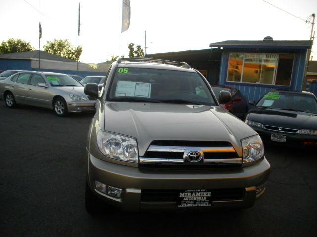 Toyota 4Runner 2005 photo 4