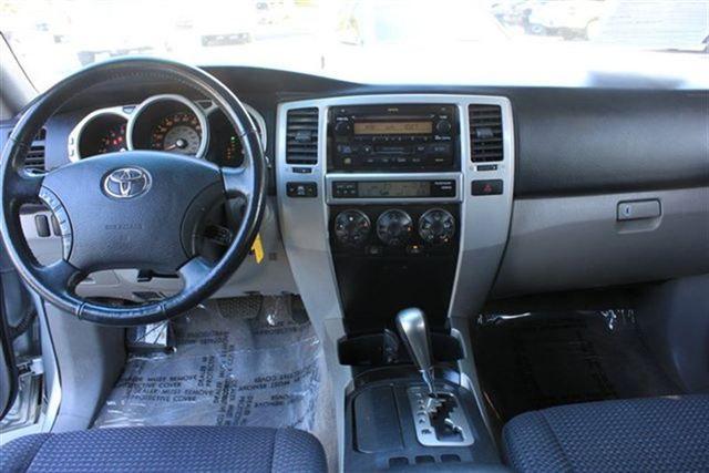 Toyota 4Runner 2005 photo 5