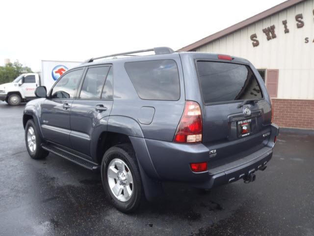 Toyota 4Runner 2005 photo 2