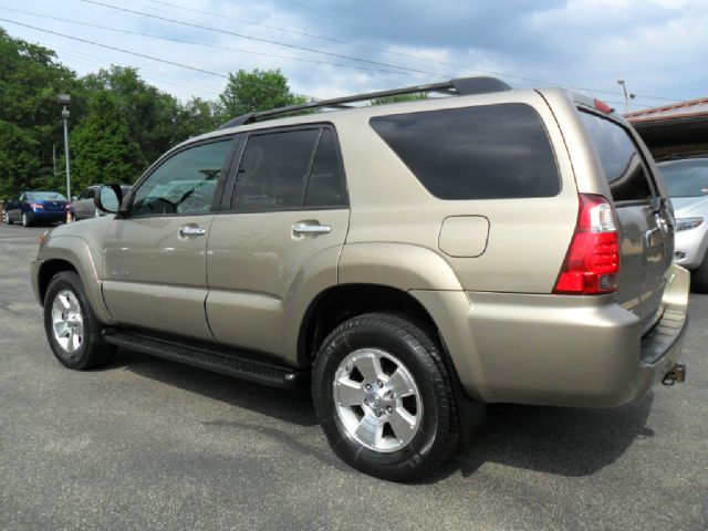 Toyota 4Runner 2006 photo 3