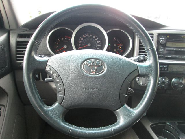 Toyota 4Runner 2006 photo 25
