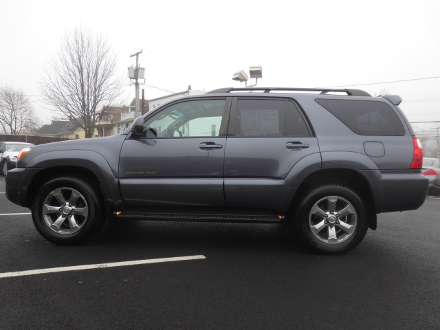Toyota 4Runner SLT 25 Unspecified