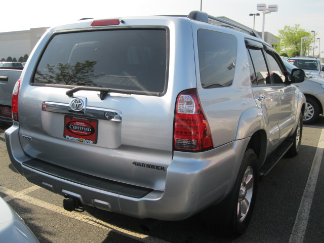 Toyota 4Runner 2006 photo 2