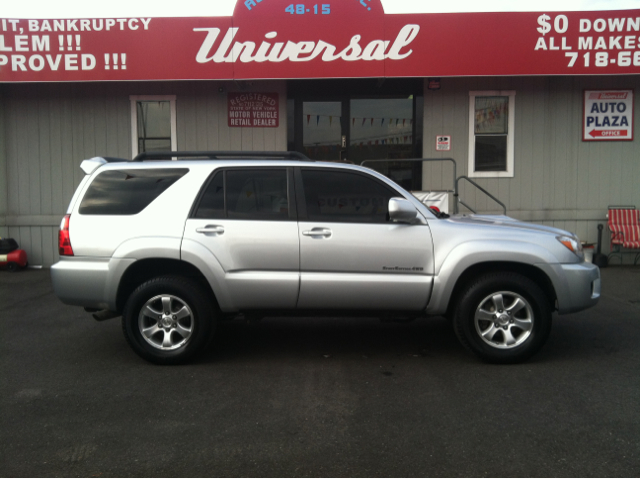 Toyota 4Runner Reg Cab FLAT BED SUV