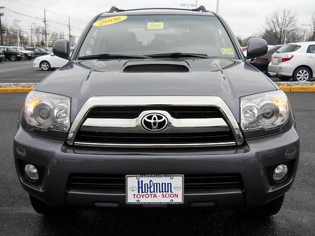 Toyota 4Runner 2006 photo 2