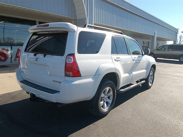 Toyota 4Runner 2006 photo 2