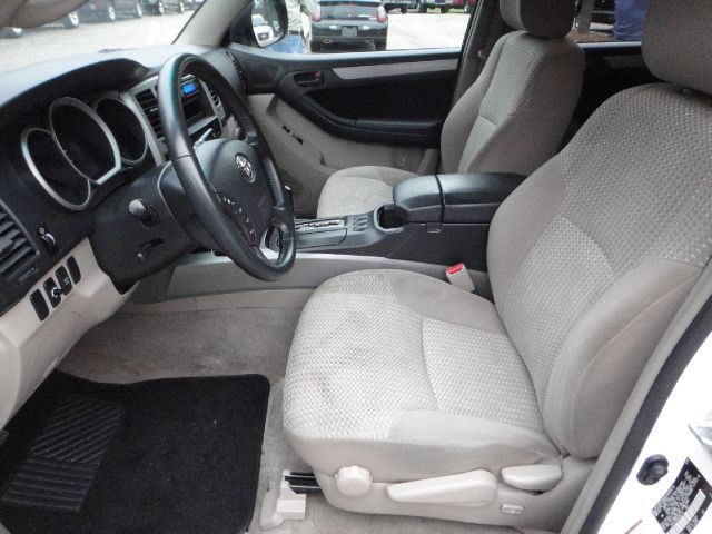 Toyota 4Runner 2006 photo 2