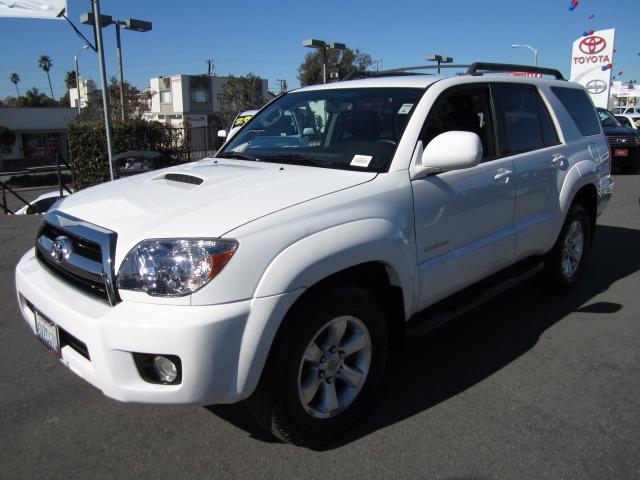 Toyota 4Runner 2006 photo 2