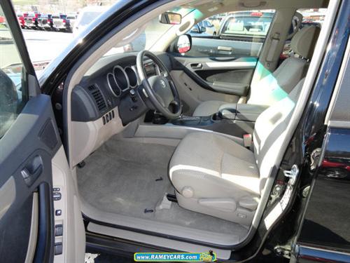 Toyota 4Runner 2007 photo 2