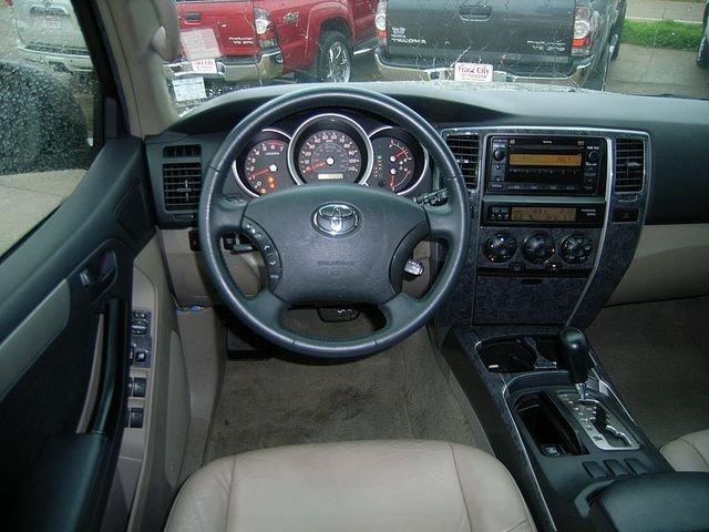 Toyota 4Runner 2007 photo 2