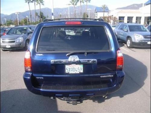 Toyota 4Runner 2007 photo 4