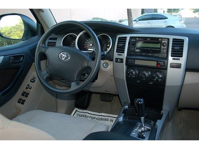 Toyota 4Runner 2007 photo 2