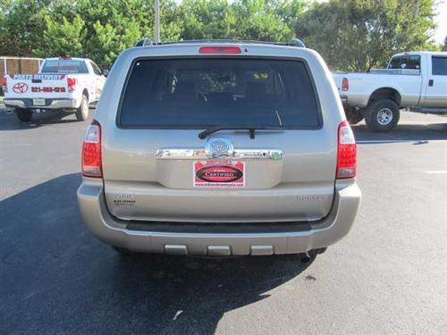 Toyota 4Runner 2007 photo 3