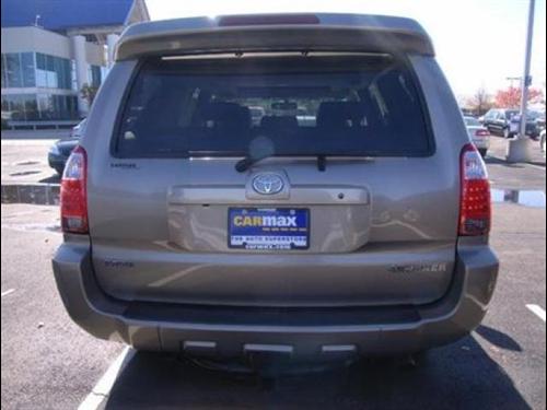 Toyota 4Runner 2007 photo 2