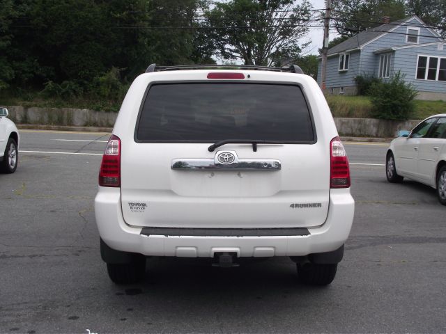 Toyota 4Runner 2007 photo 2