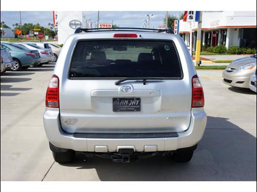 Toyota 4Runner 2007 photo 2