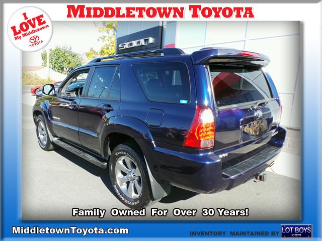 Toyota 4Runner SLT 25 SUV