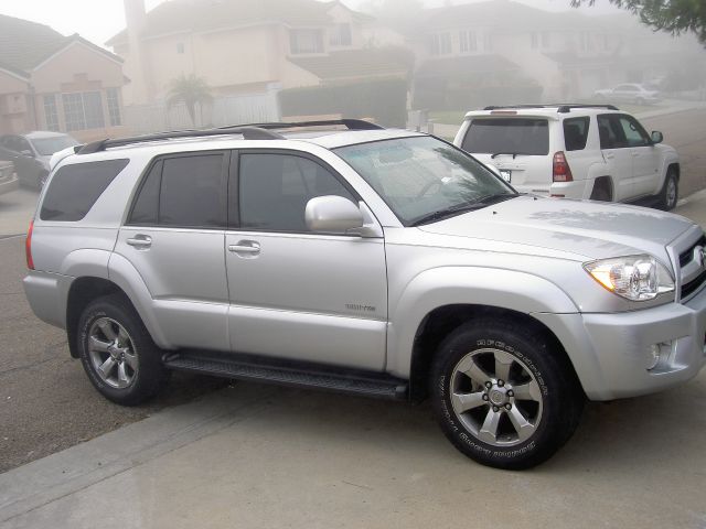 Toyota 4Runner 2007 photo 2