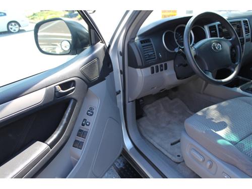 Toyota 4Runner 2007 photo 2