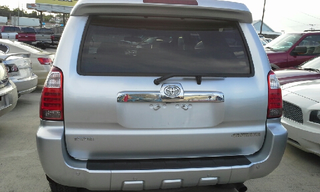 Toyota 4Runner 2007 photo 2