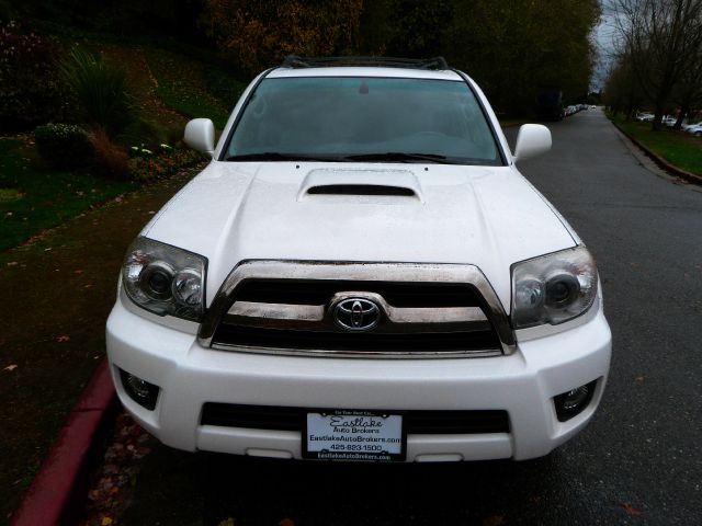 Toyota 4Runner 2008 photo 3