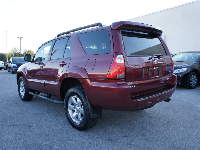 Toyota 4Runner 2008 photo 2