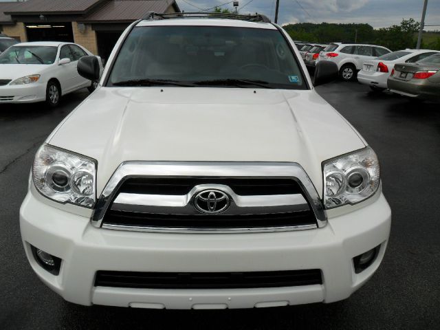 Toyota 4Runner 2008 photo 2