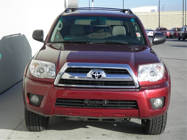 Toyota 4Runner 2008 photo 2