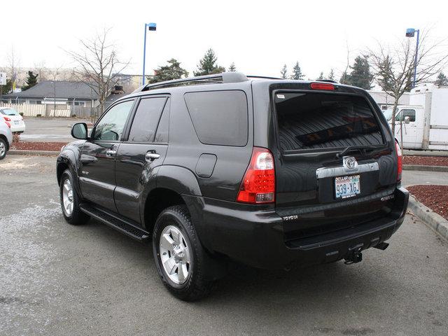 Toyota 4Runner 2008 photo 2