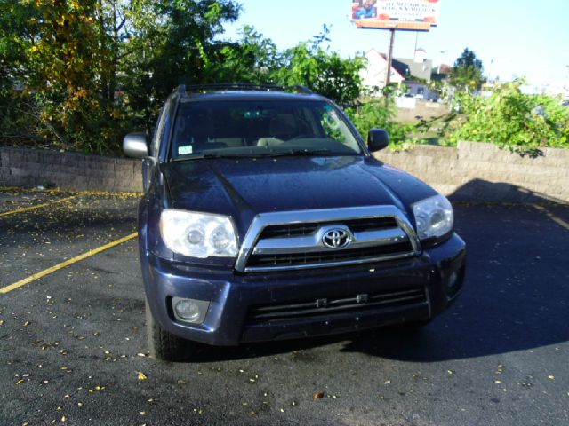 Toyota 4Runner 2008 photo 2