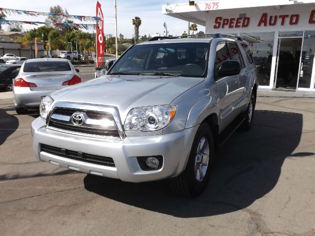 Toyota 4Runner 2008 photo 2