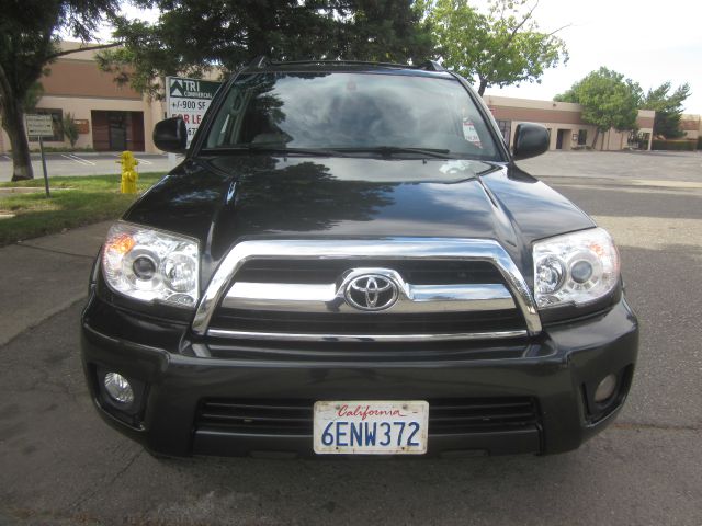 Toyota 4Runner 2008 photo 2