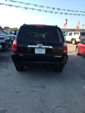 Toyota 4Runner 2009 photo 3