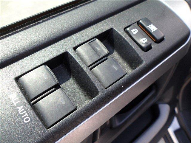 Toyota 4Runner 2010 photo 2