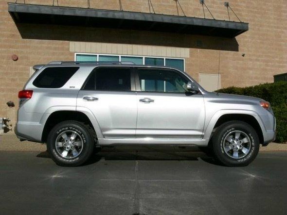 Toyota 4Runner 2010 photo 2