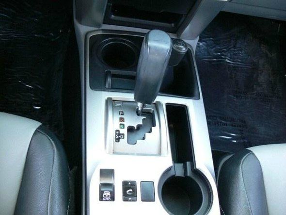 Toyota 4Runner 2010 photo 8