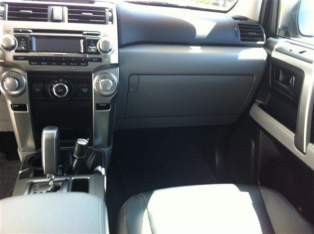 Toyota 4Runner 2010 photo 4