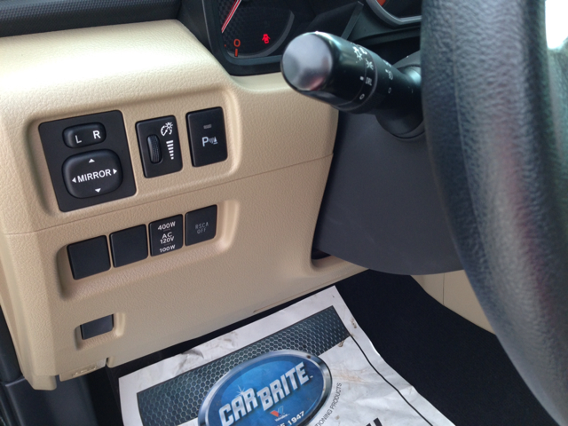 Toyota 4Runner 2010 photo 16