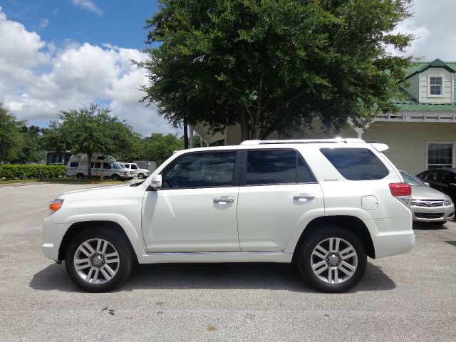 Toyota 4Runner 2010 photo 1