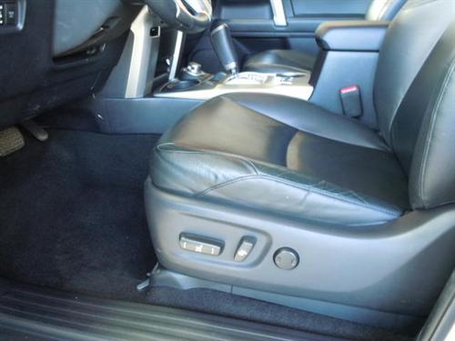 Toyota 4Runner 2011 photo 1